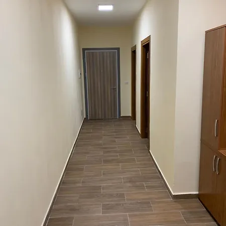 Durres, Golem, Grand